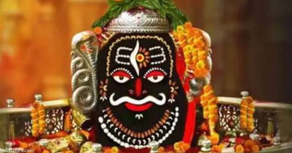 Devotees doing Mahakal Garbh Grah Darshan at Mahakaleshwar Temple Ujjain.