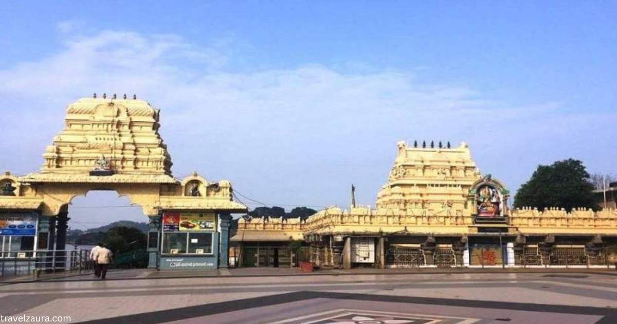 Bhadrakali Temple Warangal overlooking Bhadrakali Lake.