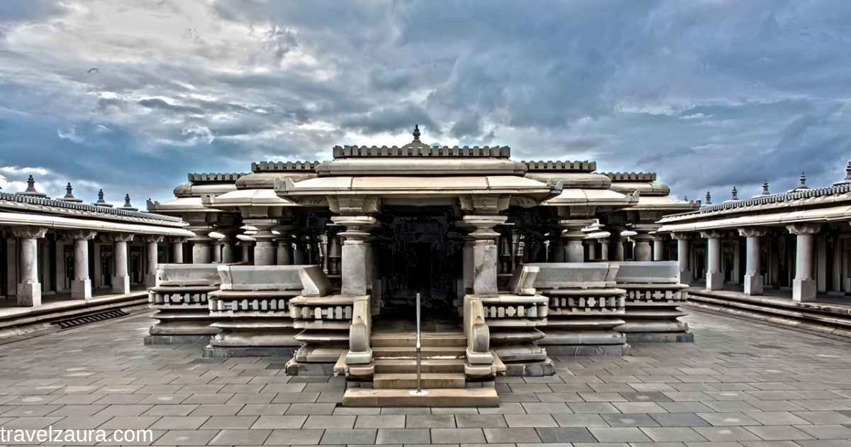 Venugopala Swamy Temple Mysore beside KRS backwaters.