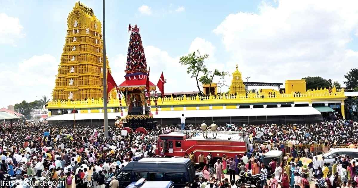 chamundeshwari-temple-crowd-today