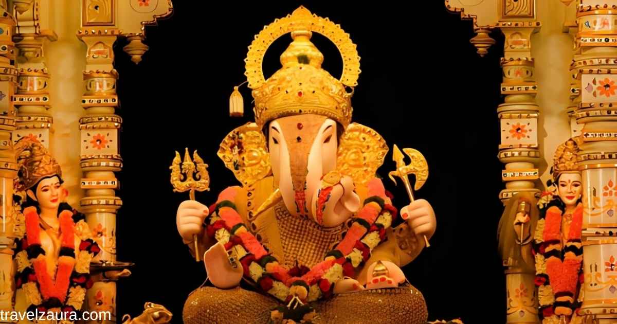 Gold-adorned Ganpati idol at Dagadusheth Halwai Ganapati Temple, Pune.