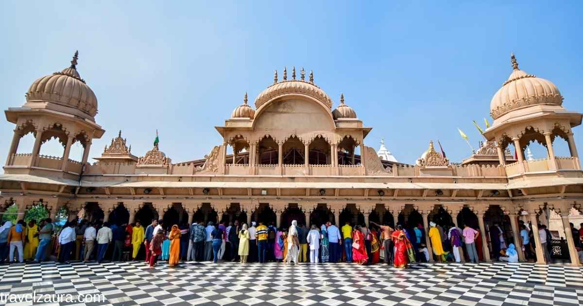 govardhan-barsana-gokul-temple-timings